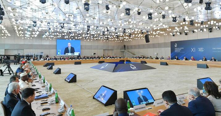 XI Qlobal Bakı Forumu panel iclasları ilə davam edir