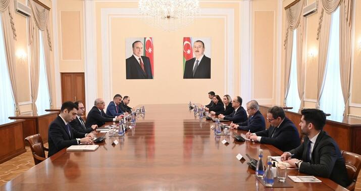 Əli Əsədov Albaniya Prezidenti ilə görüşdü