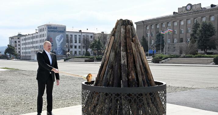 İlham Əliyev Xankəndidə Novruz tonqalını alovlandırdı -