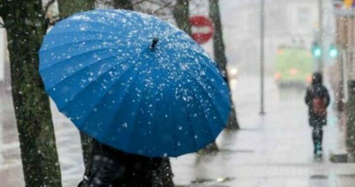 Temperatur 5-10 dərəcə enəcək, sulu qar yağacaq