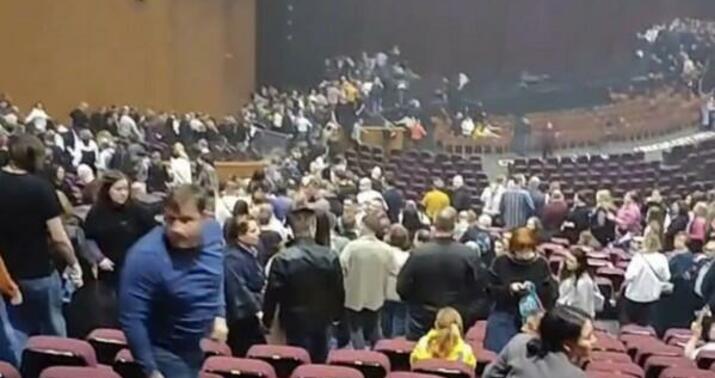 Terror aktı zamanı şücaət göstərən 15 yaşlı İslam mükafatlandırılacaq -