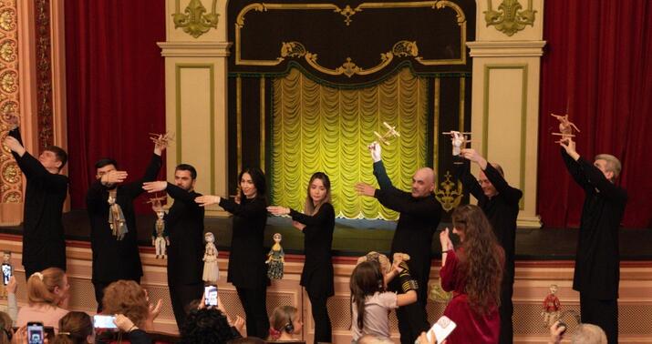 Marionet Teatrının “Arşın mal alan”ı Cenevrədə nümayiş olundu -