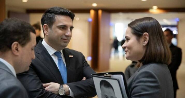 Simonyan Belarusu qəzəbləndirdi –