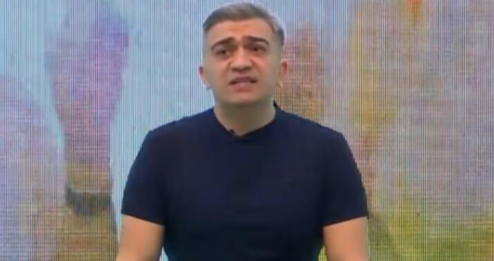 Müğənni onu tənqid edənlərə cavab verdi: