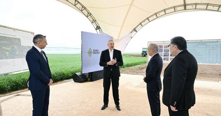 Prezident Hacıqabulda suvarma qurğuları kompleksi ilə tanış oldu