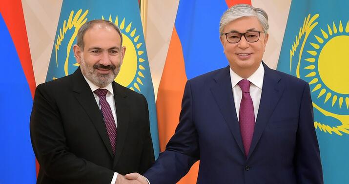 Tokayev Ermənistanda: