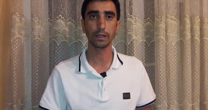 İnternet televiziyası rəhbərinin məhkəməsi başladı