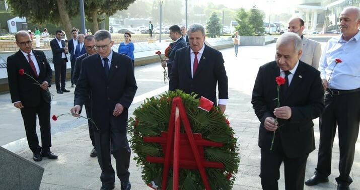Əziz Sancar Azərbaycana gəldi