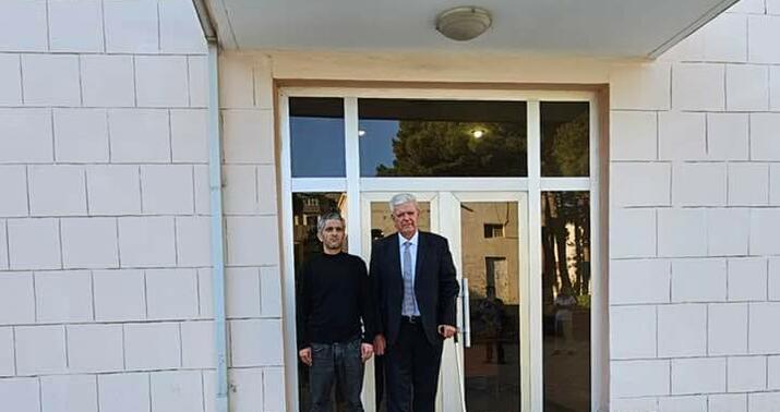 Məhkəmə ana və oğlun ölümündə təqsirləndirilən sürücüyə bəraət verdi