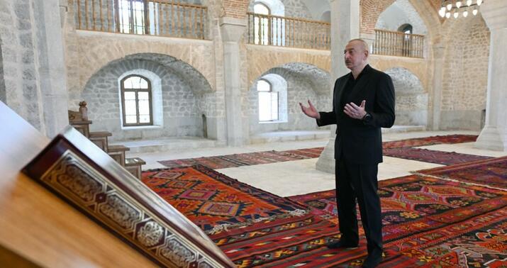 Prezident Aşağı Gövhər Ağa məscidinin açılışında iştirak etdi -