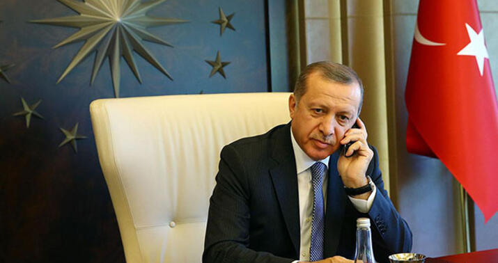 Ərdoğan bu müğənniyə zəng etdi