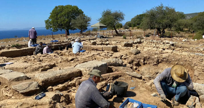 Türkiyədə arxeoloqlar qızıl sikkə dəfinəsi aşkar etdi