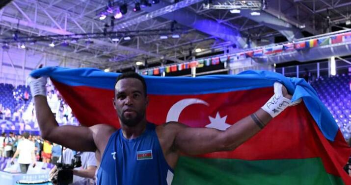 Parisdə Azərbaycan boksçusu gümüş medal qazandı
