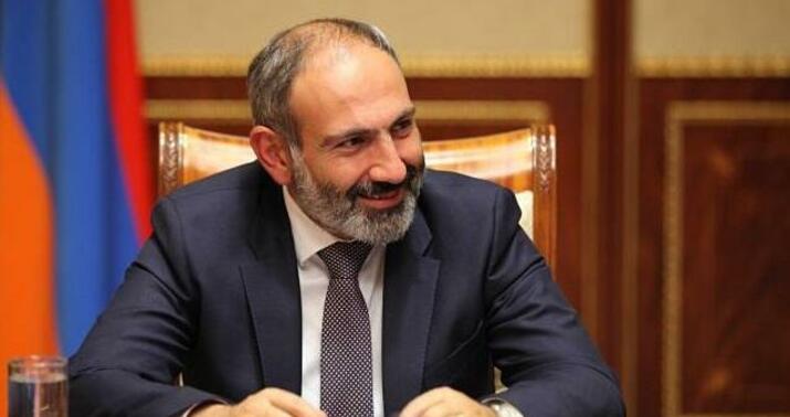 Paşinyanın başına alma atdı: