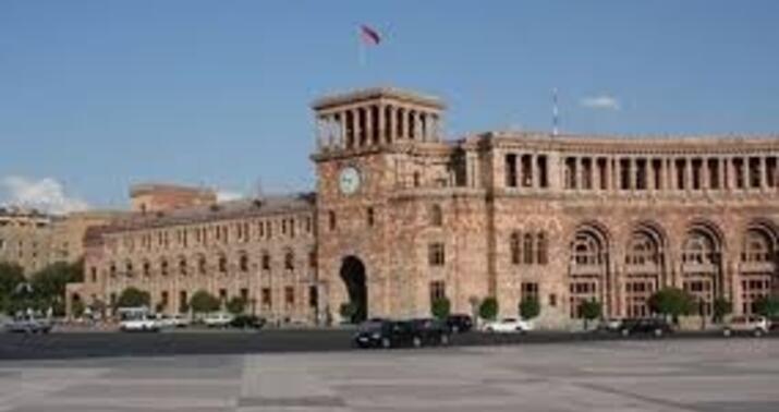 Bu ölkənin müdafiə naziri Ermənistana gəldi