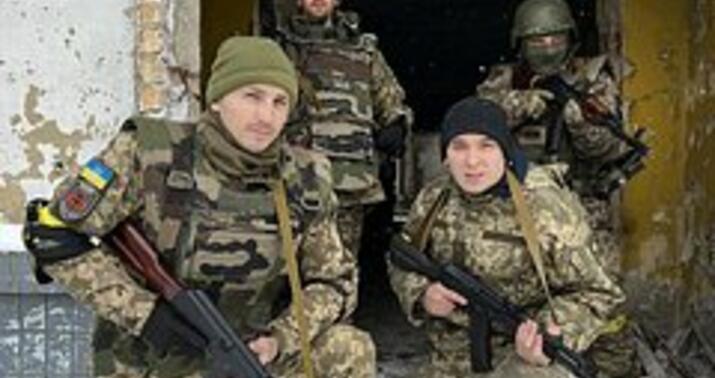 Belarus Ukrayna tərəfində döyüşən alayı terrorçu kimi tanıdı