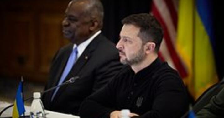 ABŞ-da Zelenskinin bu səfəri barədə araşdırma başladı