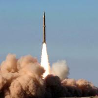 İran İsrailin Tel Nof hava bazasına zərbə endirib