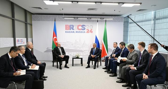 İlham Əliyev Tatarıstan Respublikasının Rəisi ilə görüşdü -