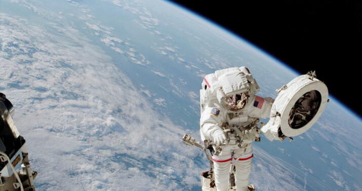 Kosmosa səyahət üçün ilk biletlər şok qiymətə satıldı