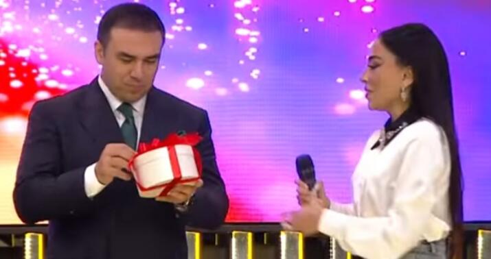 Əməkdar artist Nanənin prodüserini hədələdi: