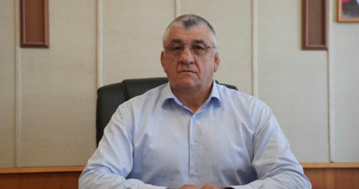 Keçmiş nazir terrorçular siyahısında