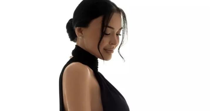 Azərbaycanlı model ana olacaq -
