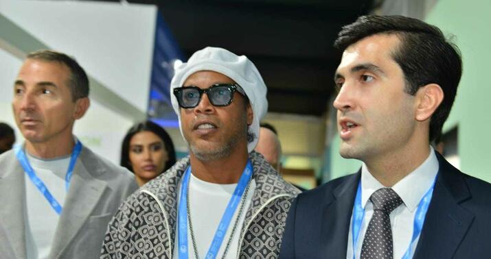 Ronaldinyo Bakı Olimpiya Stadionunda  -