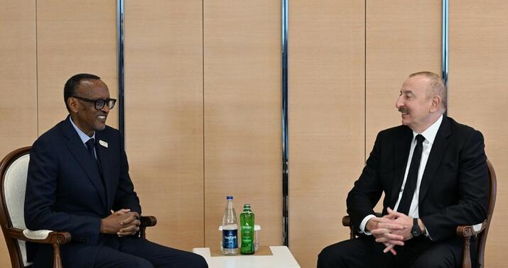 Əliyev Ruanda Prezidenti ilə görüşdü
