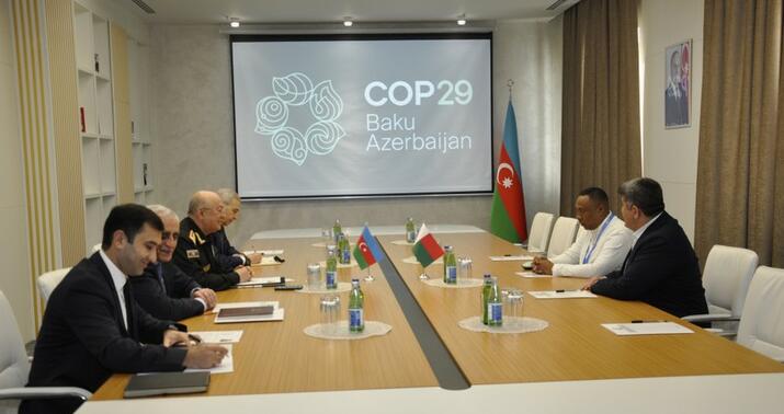Kəmaləddin Heydərov madaqaskarlı generalla görüşdü - Foto