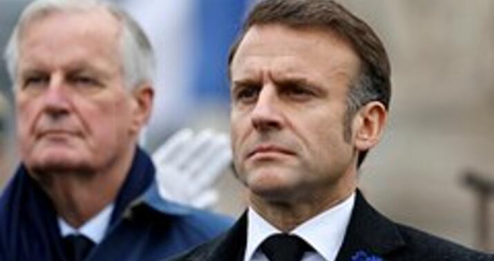 Makronu hakimiyyətdən uzaqlaşdırma prosesi başlandı