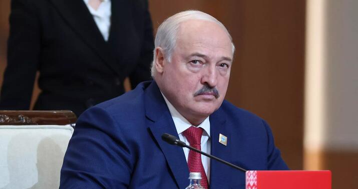 Lukaşenko Paşinyanın imtina etdiyi toplantıda: