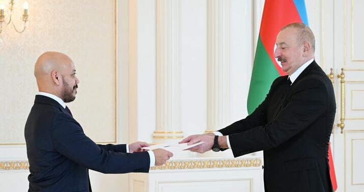 İlham Əliyev yeni səfirləri qəbul etdi -