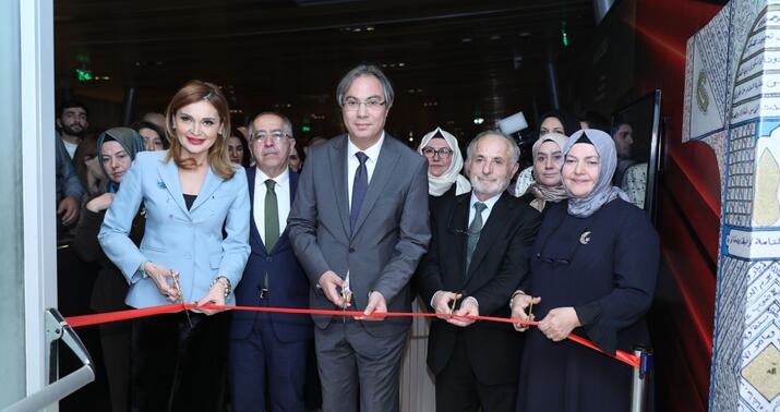 Xalça Muzeyində "Dualı Sultan köynəkləri" adlı sərgi açıldı -
