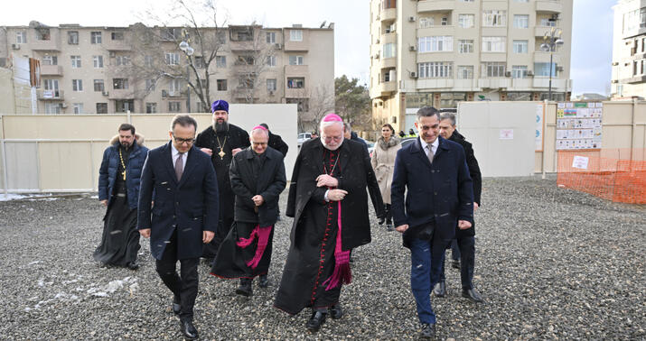 Arxiyepiskop Bakıda təqdisetmə mərasimi keçirdi