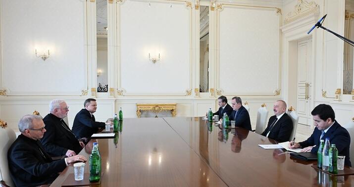 Prezident Qallageri qəbul etdi