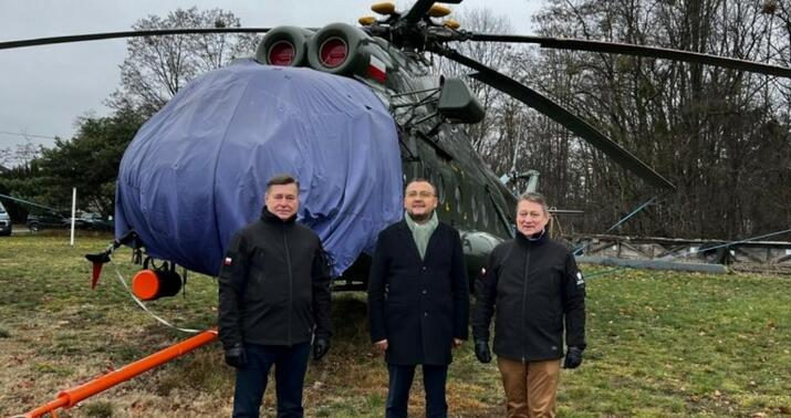 Polşa Ukraynaya iki helikopter verdi
