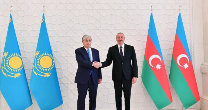 Tokayev İlham Əliyevi təbrik etdi