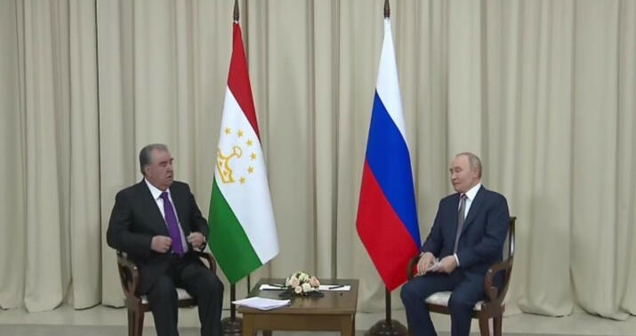 Putin Emoməli Rəhmonla bu barədə danışıqlar apardı