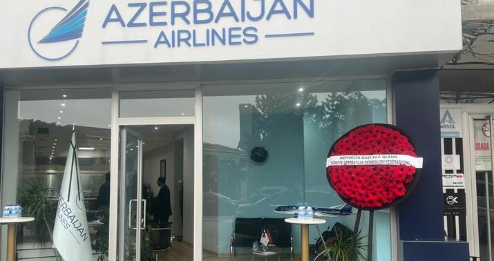 Soydaşlarımız qəzada həlak olanların xatirəsini ehtiramla yad edirlər