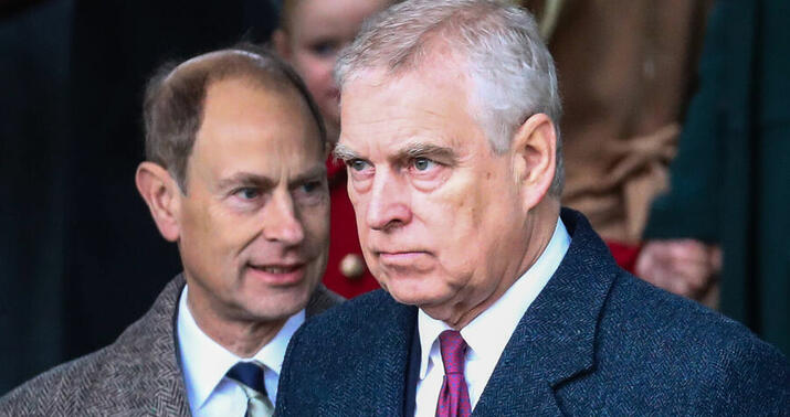 Şahzadə Endryu II Yelizavetanın itlərini gəzdirmək istəmir