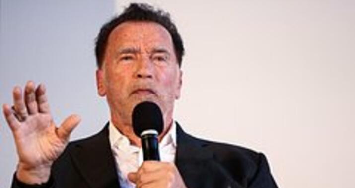 Şvartseneggerdən təkzib: "Amerikanı heç vaxt tərk etmərəm"