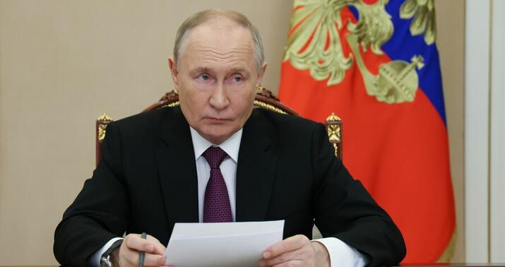 Putin Braziliya prezidenti ilə Ukrayna böhranını müzakirə etdi