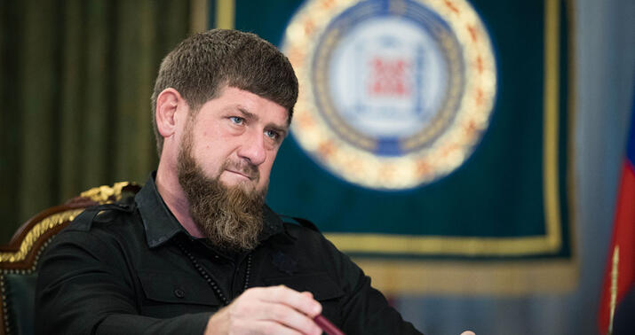 Kadırov əsir götürülən ukraynalıların videosunu paylaşdı -