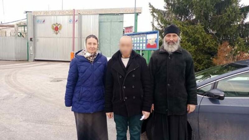 Tverli residivist keçmişindən qopmaq üçün monastıra getdi