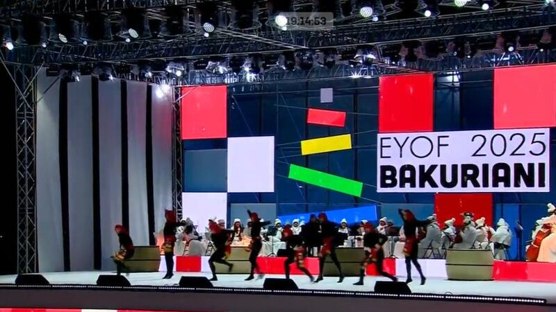 Bakuriani-2025: Azərbaycan idmançısı paraddan keçdi -