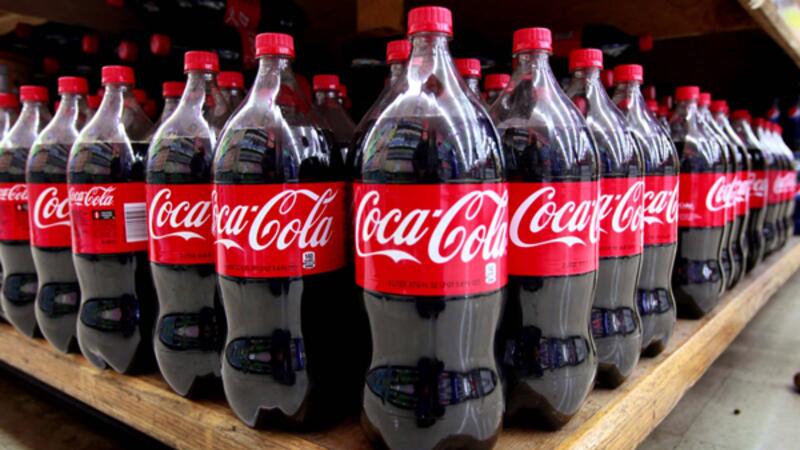 Trampın yeni vergi rüsumları "Coca-Cola"nın fəaliyyətinə təsir göstərdi