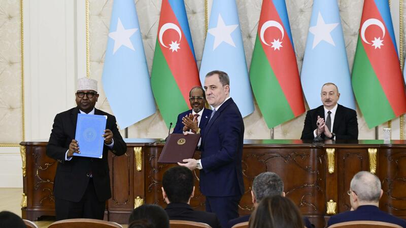 Azərbaycan ilə Somali arasında imzalanmış sənədlərin mübadiləsi mərasimi oldu