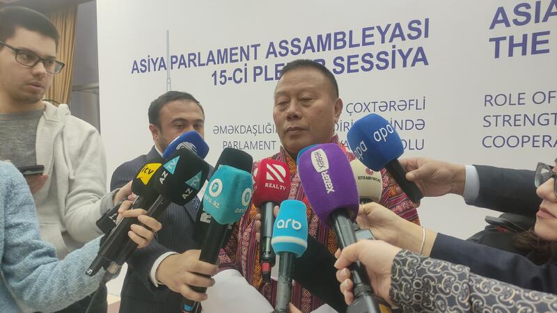 Lunqten Dorci: "Bakıdakı forum Asiya üçün deyil, həm də dünya üçün əhəmiyyətlidir"