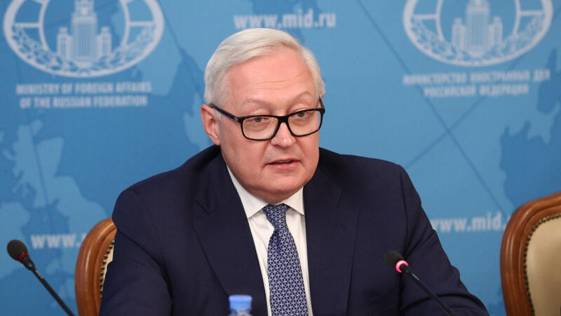 Sergey Ryabkov: "Putinin  təklifləri Moskvanın kompromisə hazır olduğunu göstərir"